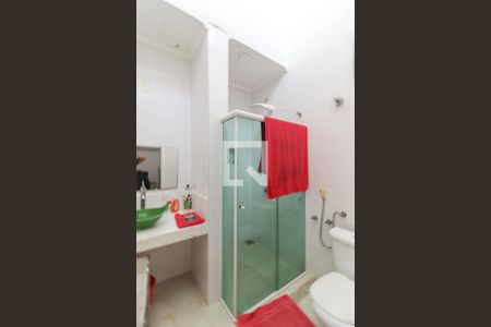 Casa à venda com 250m², 3 quartos e 3 vagas Casa à venda com 250m², 3 quartos e 3 vagasSuíte 3