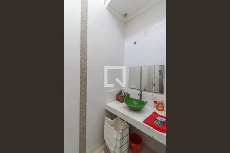 Casa à venda com 250m², 3 quartos e 3 vagas Casa à venda com 250m², 3 quartos e 3 vagasSuíte 3