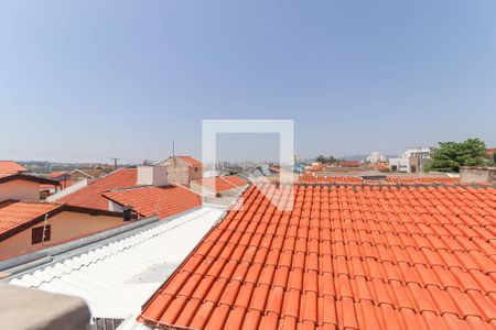 Casa à venda com 250m², 3 quartos e 3 vagas Casa à venda com 250m², 3 quartos e 3 vagasTerraço