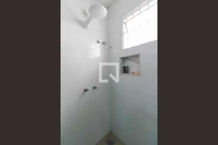 Casa à venda com 250m², 3 quartos e 3 vagas Casa à venda com 250m², 3 quartos e 3 vagasSuíte
