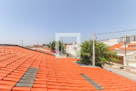 Casa à venda com 250m², 3 quartos e 3 vagas Casa à venda com 250m², 3 quartos e 3 vagasTerraço