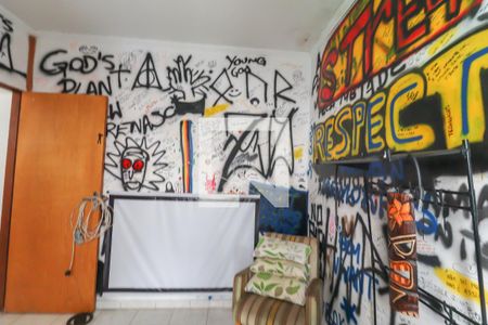 Casa à venda com 250m², 3 quartos e 3 vagas Casa à venda com 250m², 3 quartos e 3 vagasEdícula