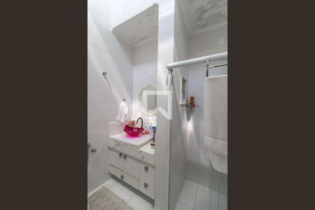 Casa à venda com 250m², 3 quartos e 3 vagas Casa à venda com 250m², 3 quartos e 3 vagasSuíte 2