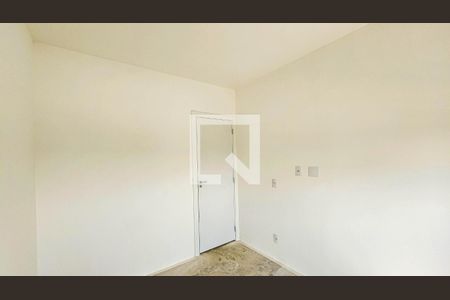 Quarto 2 de apartamento à venda com 2 quartos, 56m² em Vila Militar, Barueri