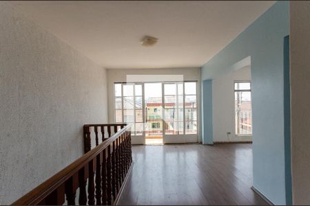 Sala de casa à venda com 3 quartos, 120m² em Vila Pereira Cerca, São Paulo