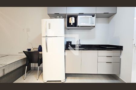 Studio de kitnet/studio para alugar com 1 quarto, 27m² em Jardim Iporanga, São Paulo