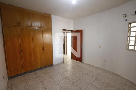 Suíte de casa para alugar com 3 quartos, 160m² em Setor Faiçalville, Goiânia