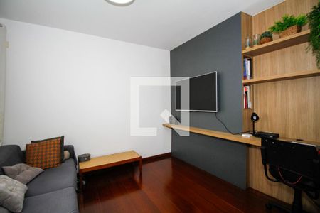 Sala de Tv de apartamento à venda com 2 quartos, 125m² em Alto de Pinheiros, São Paulo