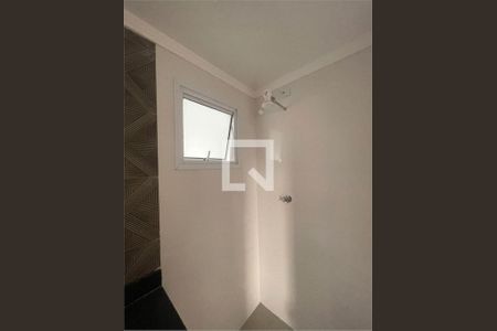 Apartamento à venda com 2 quartos, 42m² em Vila Nivi, São Paulo