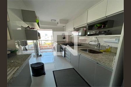 Apartamento à venda com 2 quartos, 57m² em Vila Curuçá, Santo André