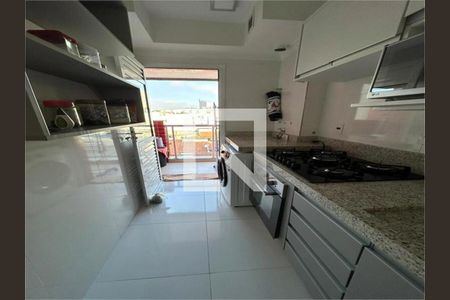 Apartamento à venda com 2 quartos, 57m² em Vila Curuçá, Santo André