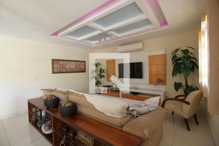 Sala 1 de casa de condomínio à venda com 4 quartos, 350m² em Jacarepaguá, Rio de Janeiro