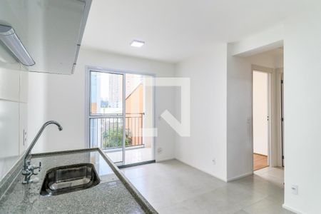 Sala/Cozinha de apartamento para alugar com 2 quartos, 36m² em Jardim Caravelas, São Paulo