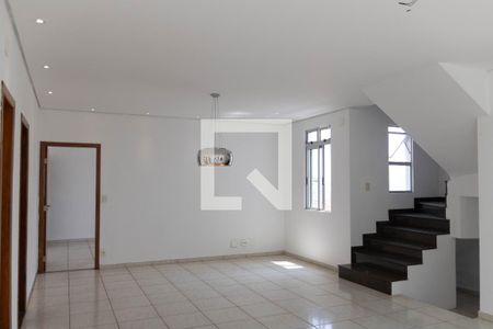 Sala 1 de casa à venda com 4 quartos, 271m² em Camargos, Belo Horizonte