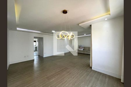 Sala de apartamento para alugar com 3 quartos, 135m² em Mirandópolis, São Paulo