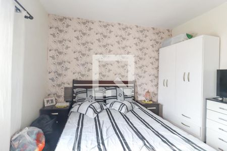 Casa à venda com 244m², 4 quartos e 3 vagas Casa à venda com 244m², 4 quartos e 3 vagasQuarto 3