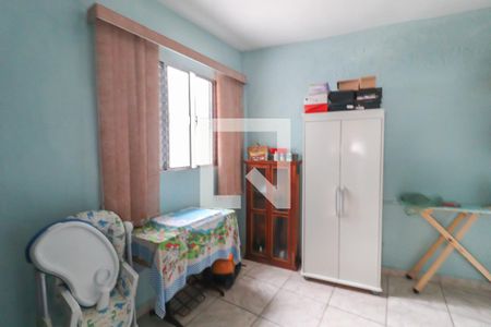 Casa à venda com 244m², 4 quartos e 3 vagas Casa à venda com 244m², 4 quartos e 3 vagasÁrea de Serviço