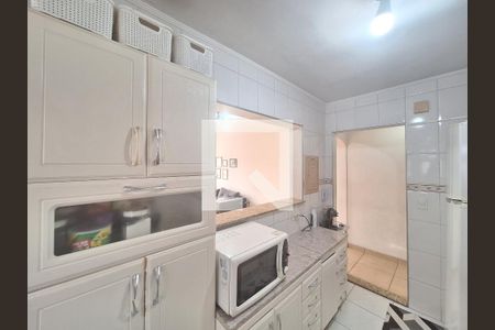 Cozinha de apartamento à venda com 2 quartos, 67m² em Vila Ipojuca, São Paulo