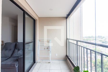 Sacada de apartamento para alugar com 2 quartos, 47m² em Padroeira, Osasco