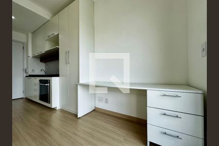 Home Office de apartamento para alugar com 1 quarto, 35m² em Santo Amaro, São Paulo