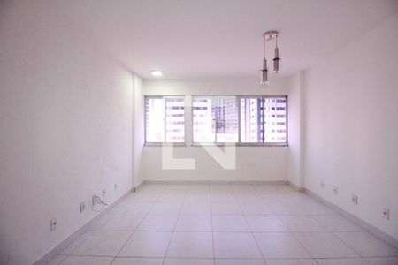 Sala de apartamento para alugar com 3 quartos, 98m² em Candeal, Salvador