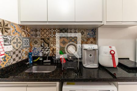 Cozinha de apartamento para alugar com 1 quarto, 28m² em Vila Buarque, São Paulo