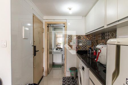 Cozinha de apartamento para alugar com 1 quarto, 28m² em Vila Buarque, São Paulo