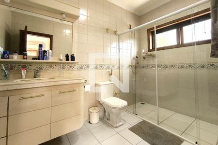 Casa à venda com 450m², 4 quartos e 5 vagas Casa à venda com 450m², 4 quartos e 5 vagasBanheiro 4