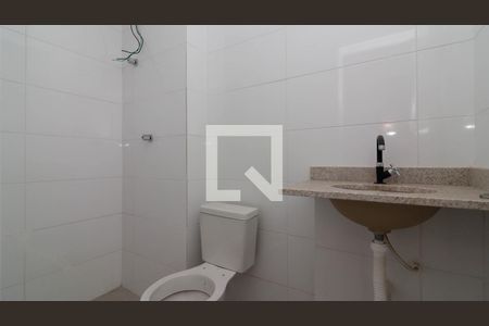 Banheiro de apartamento à venda com 2 quartos, 45m² em Parque Paineiras, São Paulo