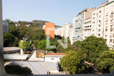 Vista da Sala de jantar de apartamento à venda com 2 quartos, 75m² em Copacabana, Rio de Janeiro