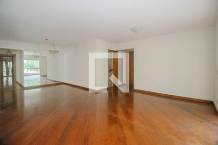 Sala de apartamento para alugar com 2 quartos, 174m² em Petrópolis, Porto Alegre