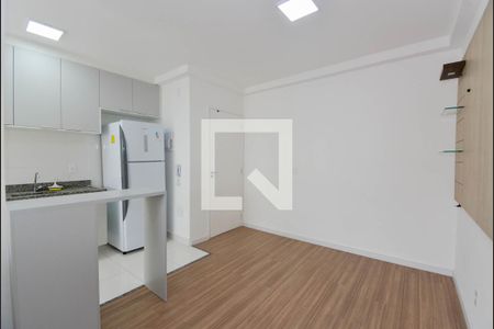 Sala de apartamento para alugar com 2 quartos, 51m² em Vila Galvão, Guarulhos