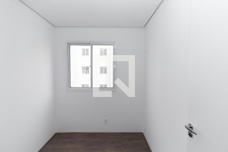 Quarto 2 de apartamento para alugar com 2 quartos, 38m² em Vila Graciosa, São Paulo