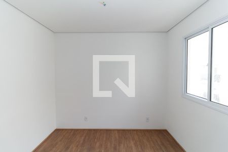 Quarto 1 de apartamento para alugar com 2 quartos, 38m² em Vila Graciosa, São Paulo