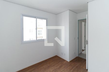 Quarto 1 de apartamento para alugar com 2 quartos, 38m² em Vila Graciosa, São Paulo