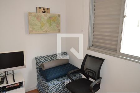 Quarto 1 de apartamento para alugar com 2 quartos, 48m² em Cambuci, São Paulo