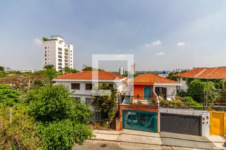 Vista de casa à venda com 3 quartos, 180m² em Vila Madalena, São Paulo