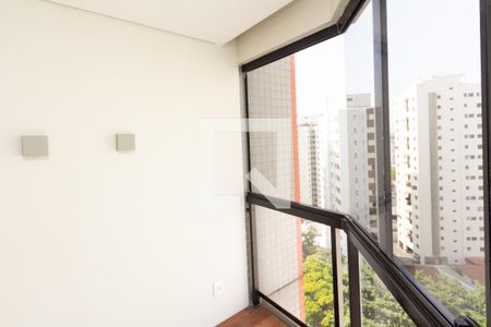 Sala de apartamento para alugar com 2 quartos, 59m² em Moema, São Paulo