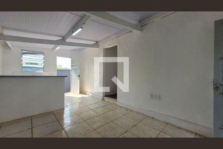 Sala de casa para alugar com 4 quartos, 110m² em Jardim Afife, Campinas