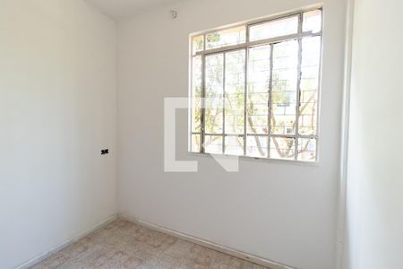 Quarto 1 de apartamento para alugar com 3 quartos, 51m² em Campo Comprido, Curitiba