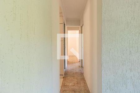 Corredor de apartamento para alugar com 3 quartos, 51m² em Campo Comprido, Curitiba