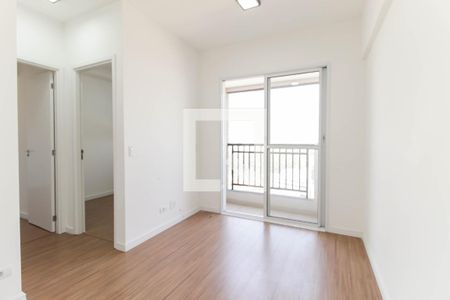 Sala de apartamento para alugar com 2 quartos, 44m² em Itaquera, São Paulo