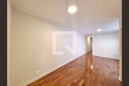 Sala de casa para alugar com 2 quartos, 120m² em Barra Funda, São Paulo