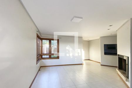 Sala de casa à venda com 3 quartos, 215m² em Pinheiro, São Leopoldo