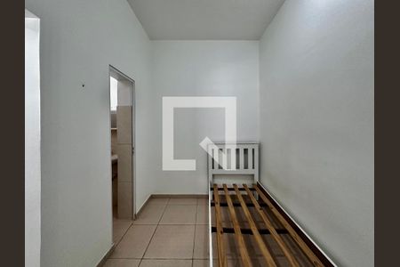 Quarto de kitnet/studio para alugar com 0 quarto, 13m² em Santo Amaro, São Paulo