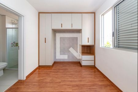 Suíte de apartamento para alugar com 2 quartos, 65m² em Nova Suíça, Belo Horizonte