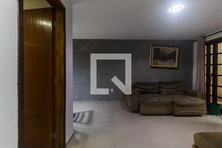 Sala de casa para alugar com 2 quartos, 70m² em Centro, Mogi das Cruzes