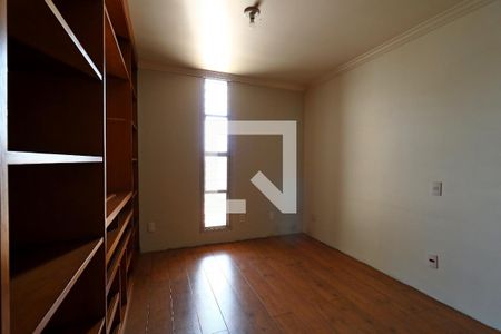 Sala de TV de apartamento à venda com 3 quartos, 205m² em Vila Bastos, Santo André