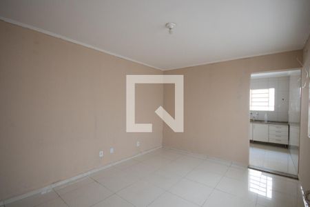 Sala de casa para alugar com 1 quarto, 80m² em Parque Edu Chaves, São Paulo