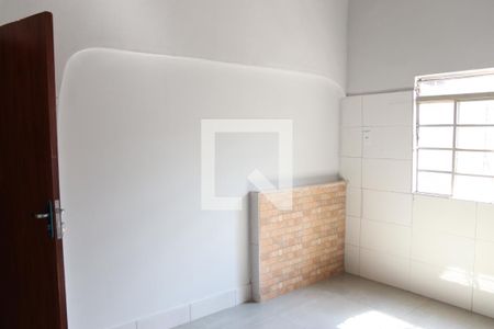 Quarto de casa para alugar com 1 quarto, 45m² em Setor Leste Universitário, Goiânia